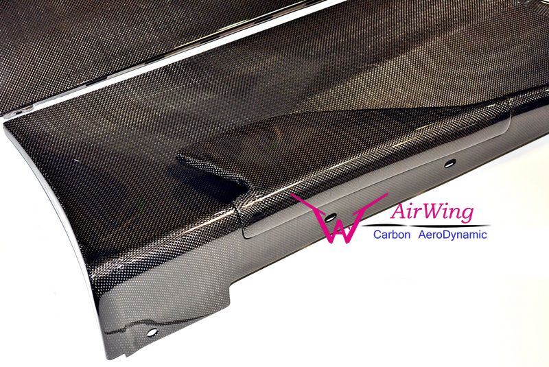 Ferrari 458 - Special style Carbon Side Skirt Splitter 3
